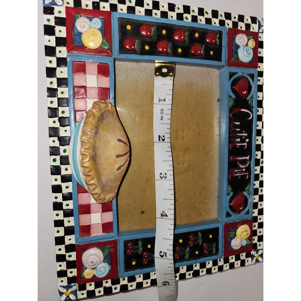 Vibrate Cutie Pie picture‎ frame